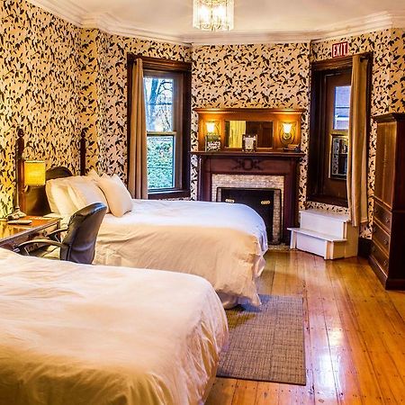 Beacon Inn 1087 Μπρούκλαϊν Δωμάτιο φωτογραφία
