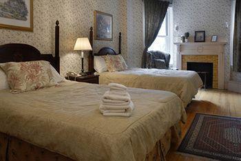 Beacon Inn 1087 Μπρούκλαϊν Εξωτερικό φωτογραφία